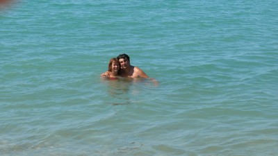 Купание в море. Море утром было слегка мутное. Вообще оно у нас постоянно менялось. То течения в разные стороны, то волны, то чистое, то мутное, то листьев принесло...