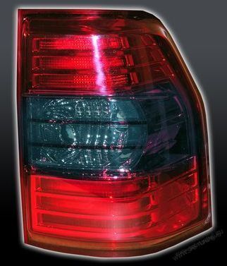 optika_mitsubishi_pajero_4_2.jpg