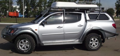 бок L200.jpg