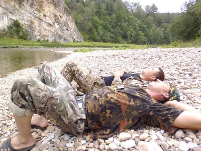 После спуска со скалы....ноги в ауте)))