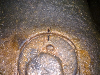 02122012390.jpg (1.23 МБ) 5549 просмотров царапнул отвёрткой по антикору- метки видно хорошо