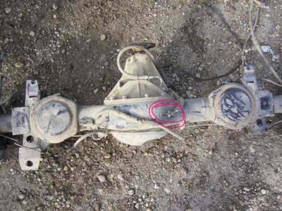 4_9_rear_diff_lock.jpg