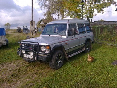 Паджеро 88.jpg