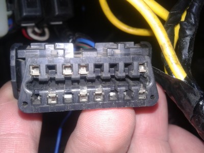 Колодка OBD2.jpg